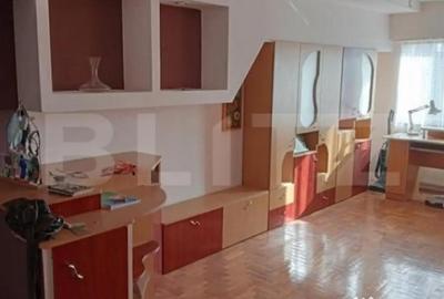 Apartament cu 4 camere decomandat în Micro 17 - 11