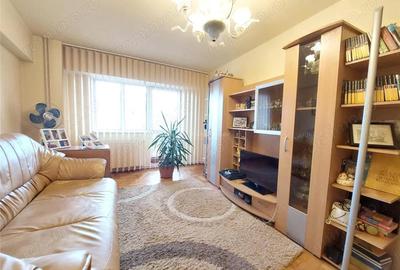 Apartament cu 4 camere decomandat în Transilvaniei - 13