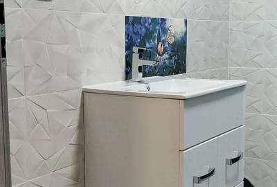 Inchiriez apartament 3 camere - 4