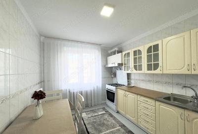 Apartament cu 2 camere decomandat în Calea Victoriei