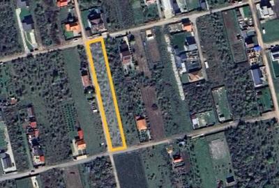 Teren de 2500 mp, în Sânpetru