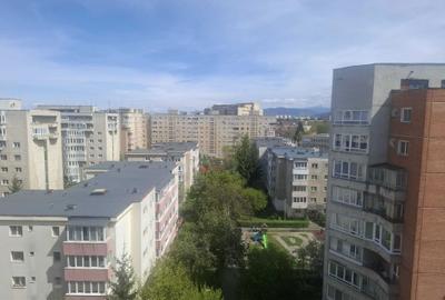 Apartament cu 3 camere decomandat în Calea București - 3