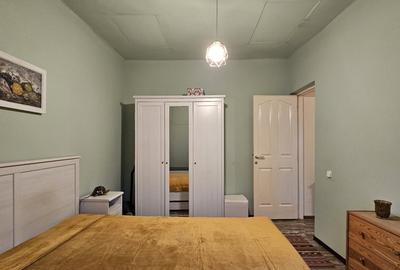 2 camere la mansarda, vis-a-vis de Arhitectura - metrou Universitate 4 min - 3