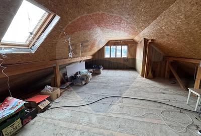 Casă cu 6 camere cu Teren 1263 Mp în Dărmănești - 50