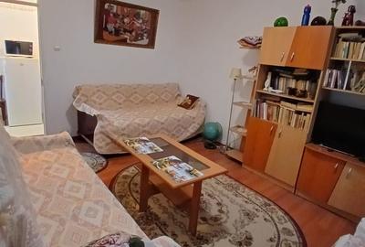 Garsonieră decomandată în Rahova