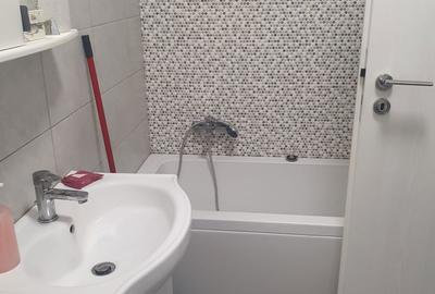 Garsonieră decomandată în Central - 4