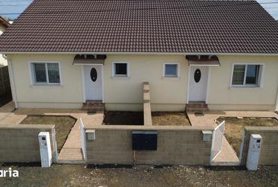 Casă cu 3 camere cu Teren 280 Mp în Bucovăț - 1
