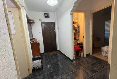 Apartament cu 3 camere decomandat în Central - 2