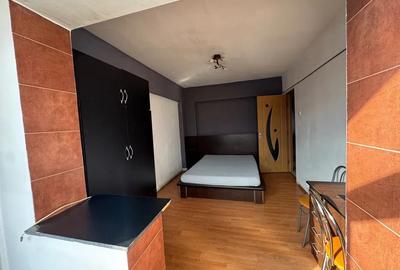 Apartament cu 3 camere decomandat, mobilat în Dacia - 3