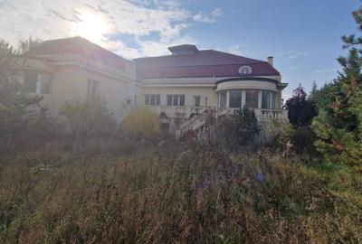 Casă cu 10 camere cu Canalizare în Ultracentral - 4