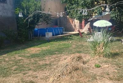 Casă cu 4 camere cu Teren 945 Mp în Central - 2