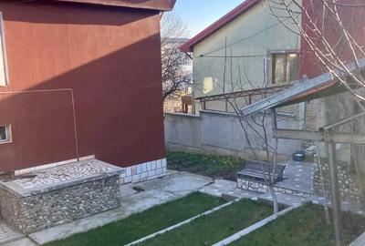 Casă cu 5 camere în Bârlad - 8