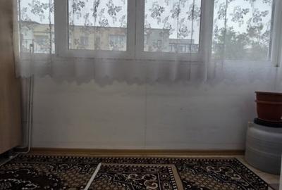 Apartament cu 3 camere decomandat în Galata - 7