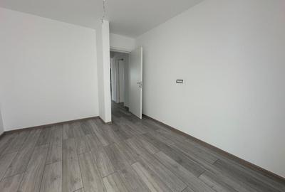 Apartament cu 3 camere decomandat în Est - 3