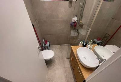 Garsoniera decomandata in zona Racadau Garsoniera decomandata in zona Racadau - 2