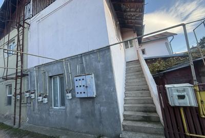 Apartament 2 cam in Vila etaj 1 + pod + curte 34 mp Campina - 13