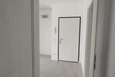 Proprietar închiriez  TERMEN LUNG ap. 2 Camere - 8