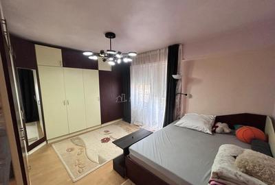 Apartament cu 3 camere semidecomandat în Central - 14