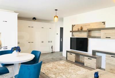 Apartament cu 2 camere semidecomandat în Mărăști