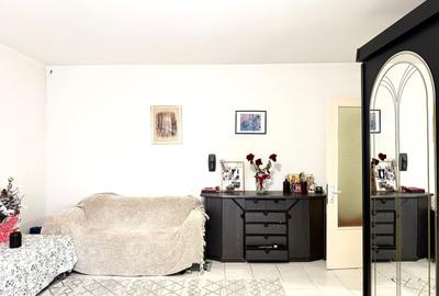 Garsoniera  Etaj 1 / Bloc Solid 1991 / Matei Basarab - Decebal/ 39 mp - 9