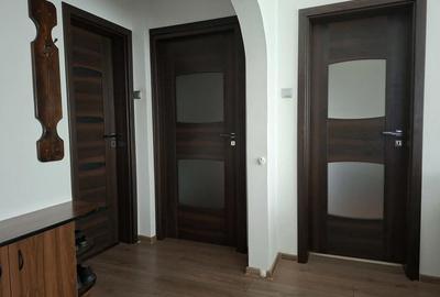 Apartament cu 3 camere decomandat în Rogerius - 10