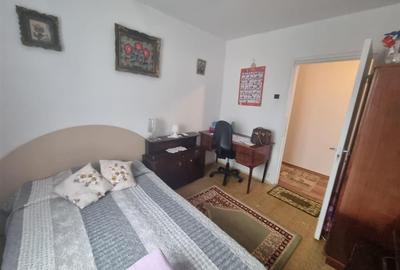 Apartament cu trei camere Apartament cu trei camere - 5