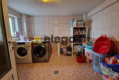 Casă individuală cu 11 camere cu Canalizare în Central - 13