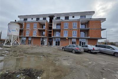 Apartament cu 2 camere decomandat în Solidarității - 19