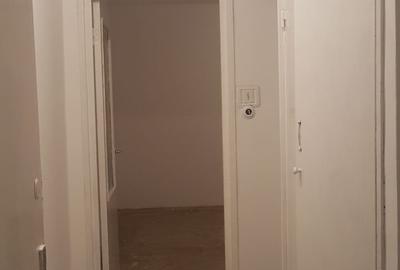Apartament cu 2 camere semidecomandat în Vest - 2