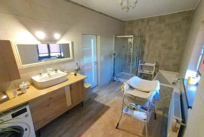 Casa 200 mp + teren 3.000 mp - 8