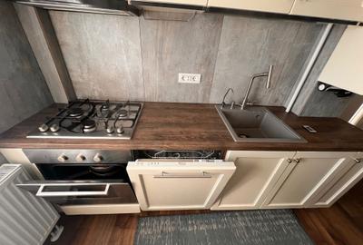 Apartament cu 2 camere decomandat în Central - 6