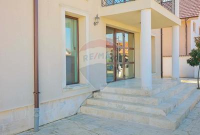 De vanzare Casa/Pensiune in zona Nufarul - Sanmartin - 45