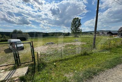 ???? Teren intravilan de vanzare Tarpiu, la 10 km de B - 1