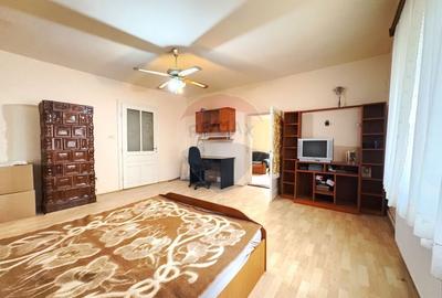 Casă cu 3 camere cu Teren 2877 Mp în Freidorf - 5