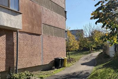 Garsonieră decomandată în Central - 2