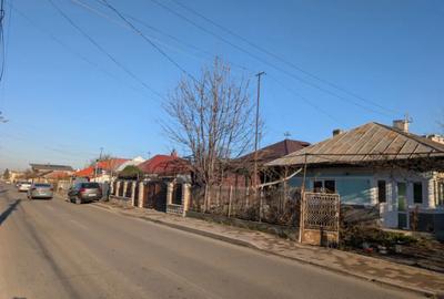 Casă cu 3 camere cu Teren 351 Mp în Central - 2