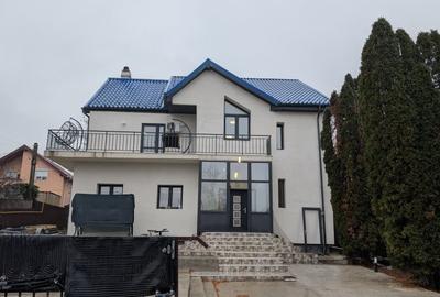 Casă individuală cu 6 camere cu Canalizare în Aviatori - 1