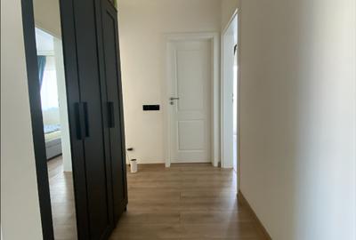 Apartament cu 3 camere semidecomandat, mobilat în Florești - 3