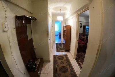 Apartament cu 3 camere decomandat în Central - 8