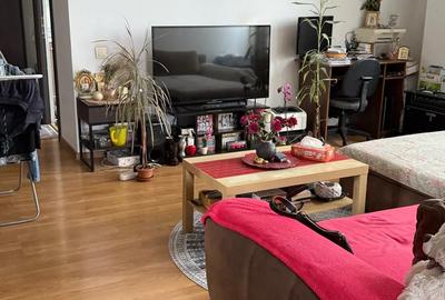 Apartament cu 2 camere semidecomandat în Central - 1