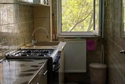 Apartament cu 3 camere decomandat în Sud - 7