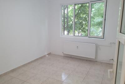 Apartament cu 2 camere decomandat în Drumul Taberei - 2