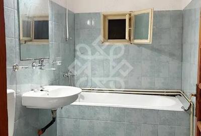 Casă cu 2 camere cu Teren 893 Mp în Iosia - 13