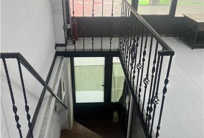 Spațiu comercial, de 20 mp, în Central - 5