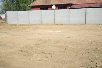 Teren de 1435 mp, în Păuliș - 2