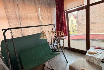 Apartament cu 4 camere semidecomandat, mobilat în Central - 12