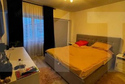 Apartament cu 4 camere decomandat în Central - 1