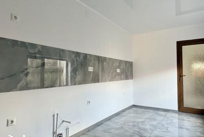 Casă cu 3 camere cu Teren 120 Mp în Central