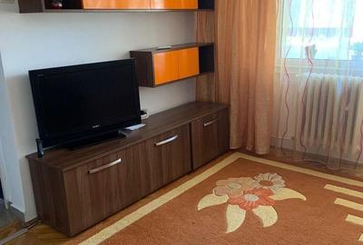 Apartament cu 2 camere semidecomandat în Tomis Nord