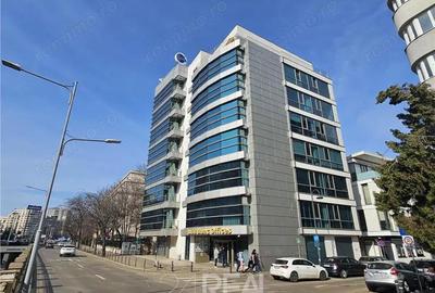 Spațiu comercial, de 150 mp, în P-ța Victoriei - 13